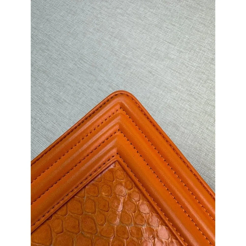 CHANEL 100% authentic